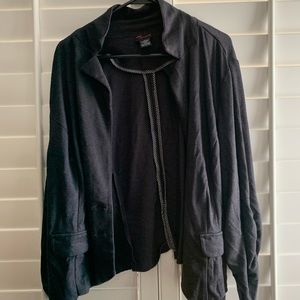 Ruched sleeve blazer